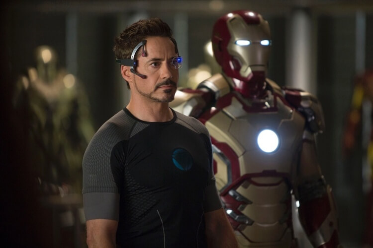 foto da cena do filme homem de ferro III