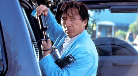  Jackie Chan em uma das cenas do filme primeiro impacto