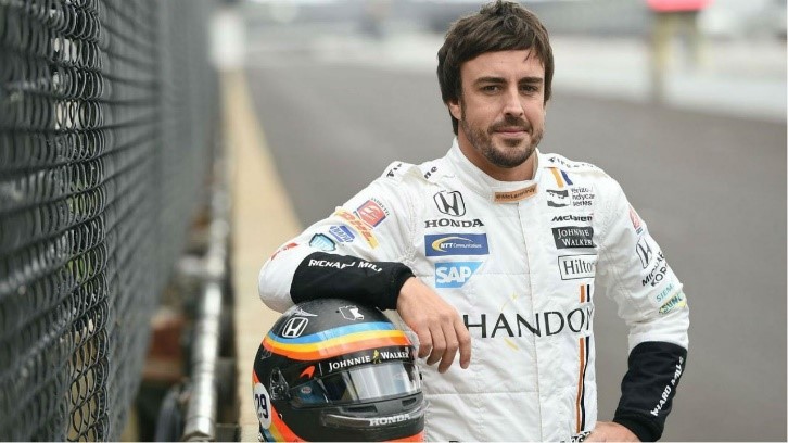 foto do piloto Fernando Alonso