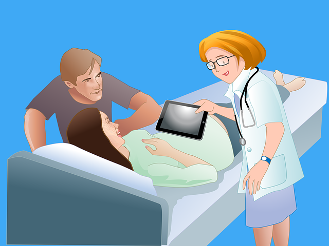 desenho representando uma consulta de uma grávida ao médico