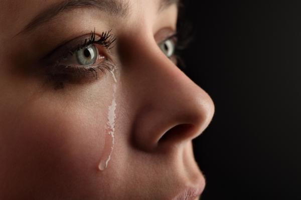 mulher chorando